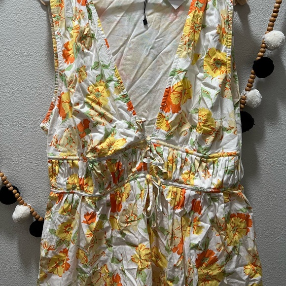 Faithfull the Brand Plunge neck tie front Mini Dress - Picture 4 of 6